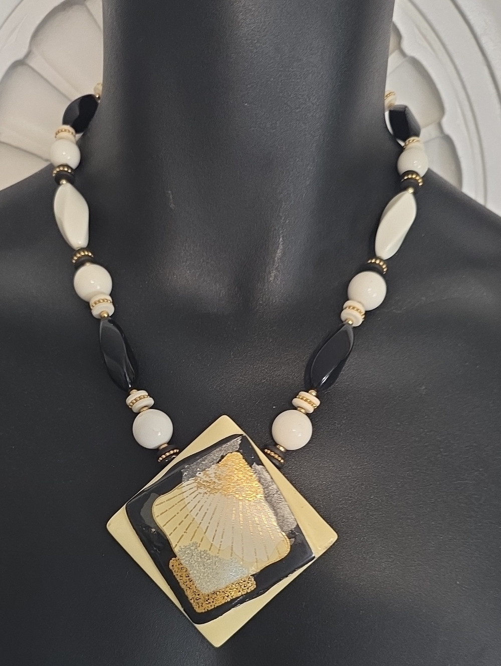 Elegant Black & Cream Pendant Necklace with Gold Accent